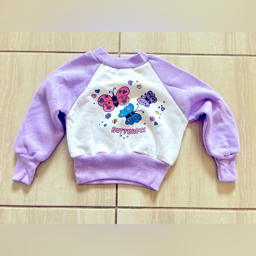 ❤️4‎ for $25❤️ Vintage butterfly sweater size 18M
